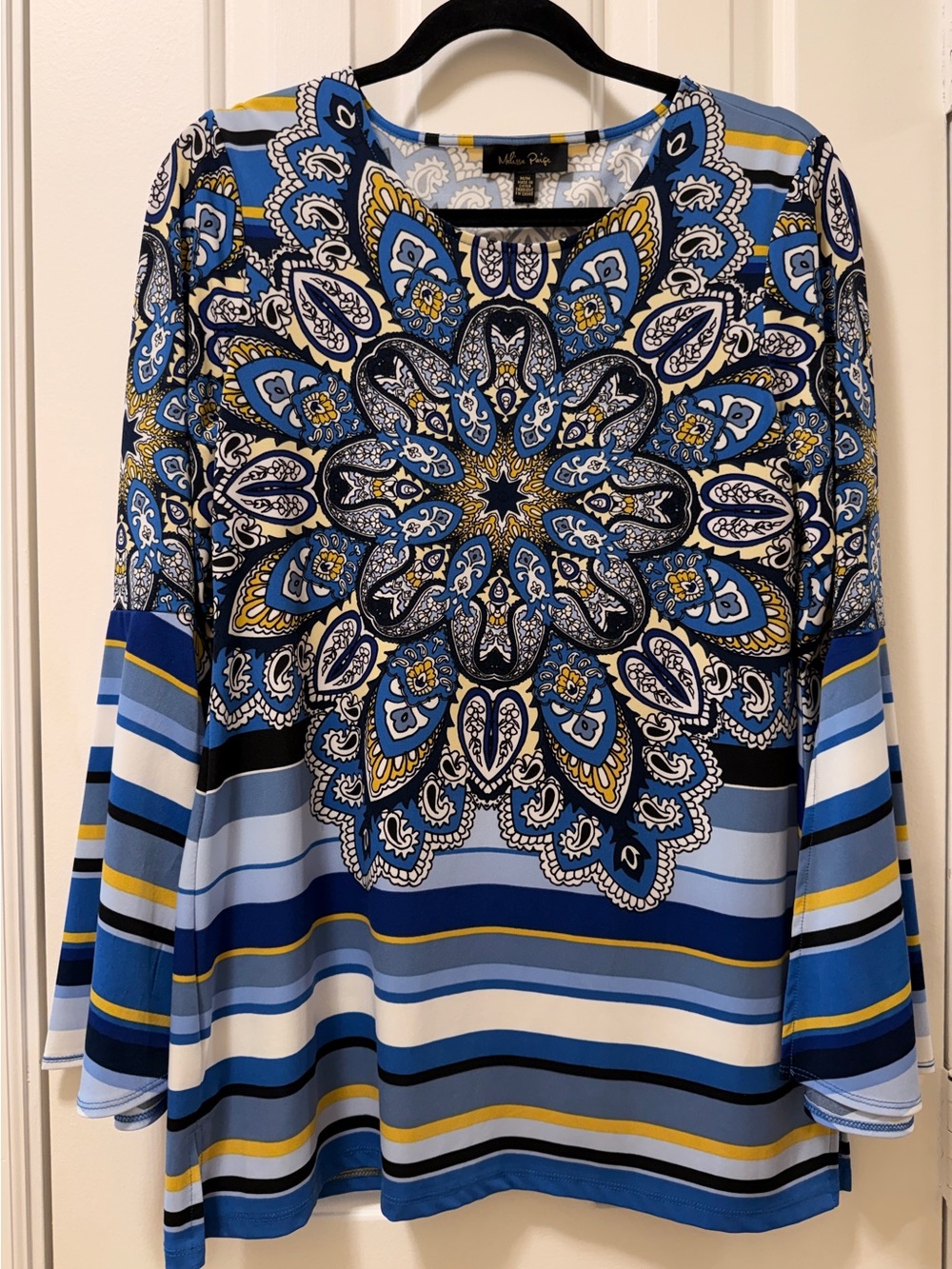 Blue Medallion Print Long-Sleeve Women's Top
